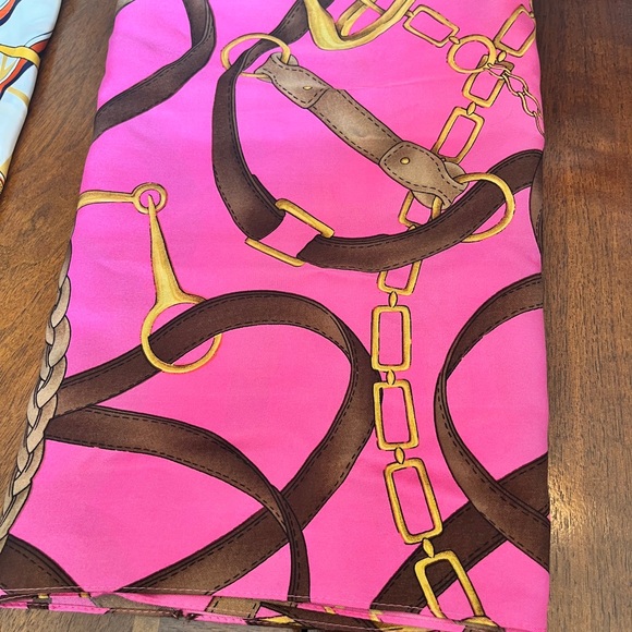Collection of Five Preloved Branded or Fashion Silk-like Polyester Scarfs (GUC) - Picture 4 of 17